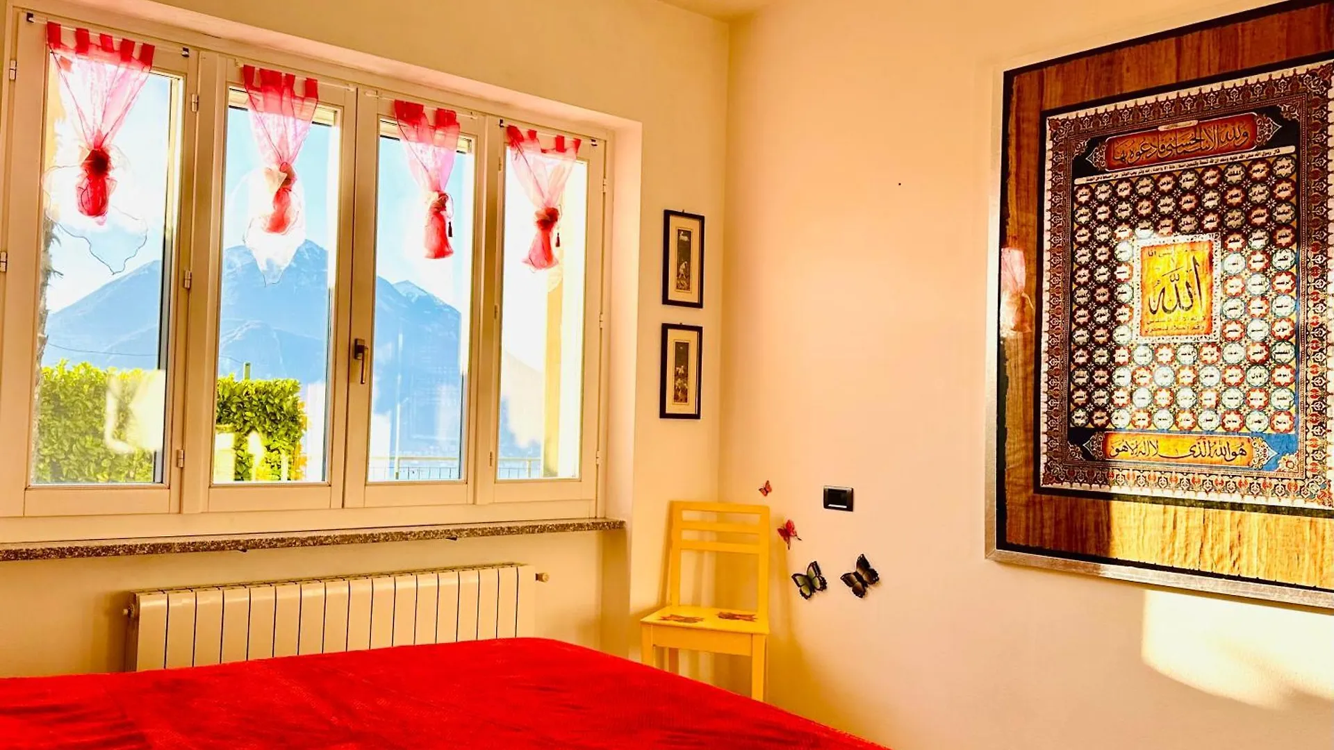 Holiday home Le Palm House Has Two Bedrooms With The Breathtaking View Over Lake Como Perledo Italy